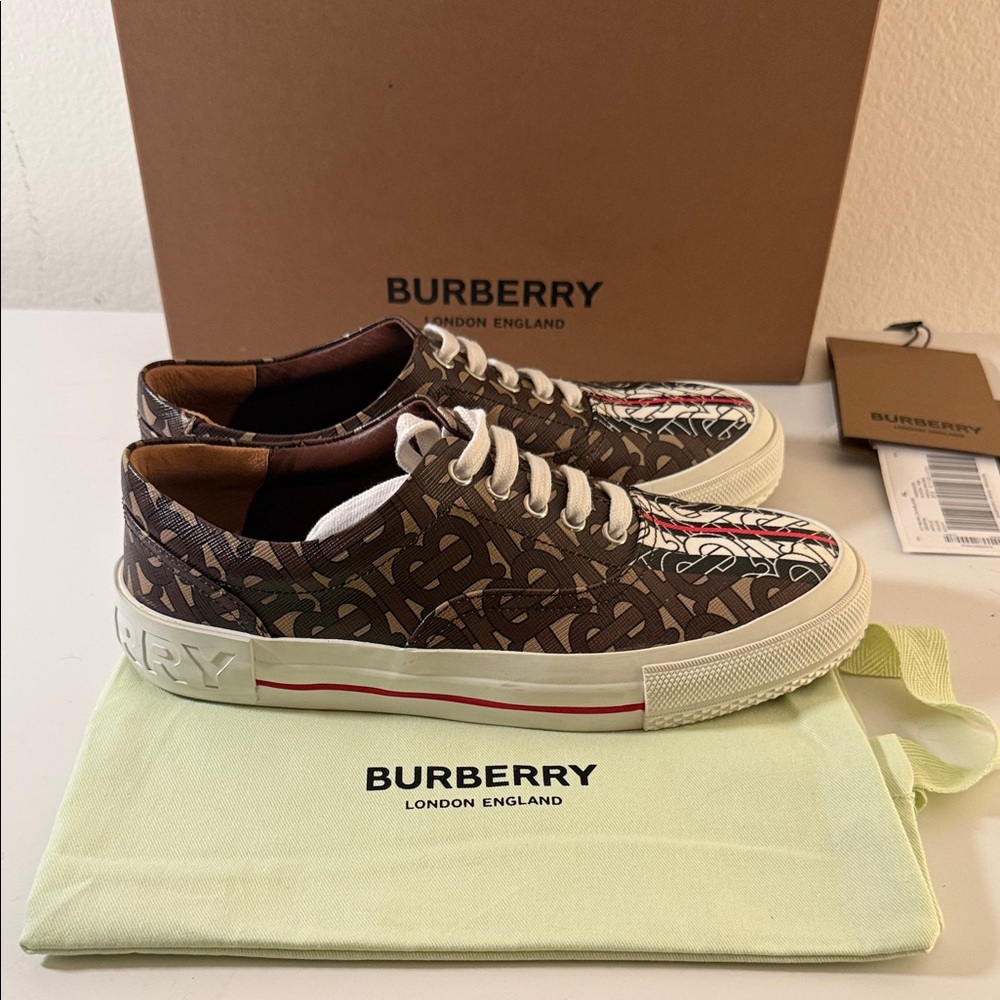 Burberry Women’s Brown TB Monogram Low-Top Sneakers